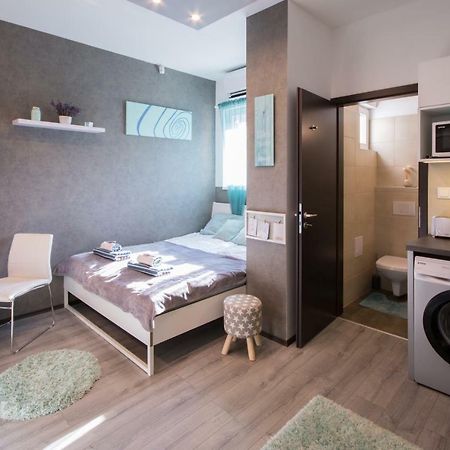 Petra'S Tranquil Nest In Downtown Budapest Bagian luar foto