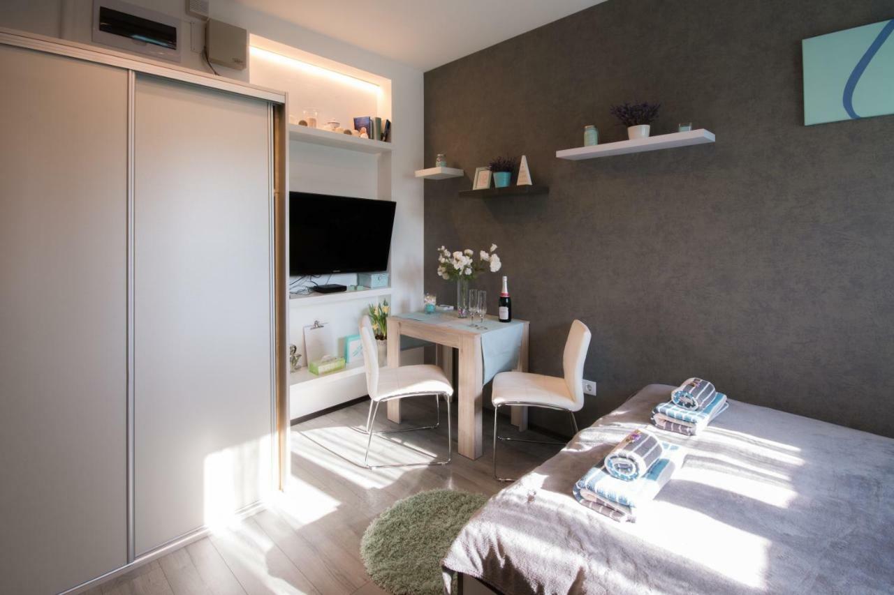 Petra'S Tranquil Nest In Downtown Budapest Bagian luar foto